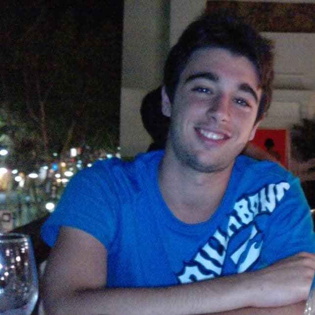Toni AC