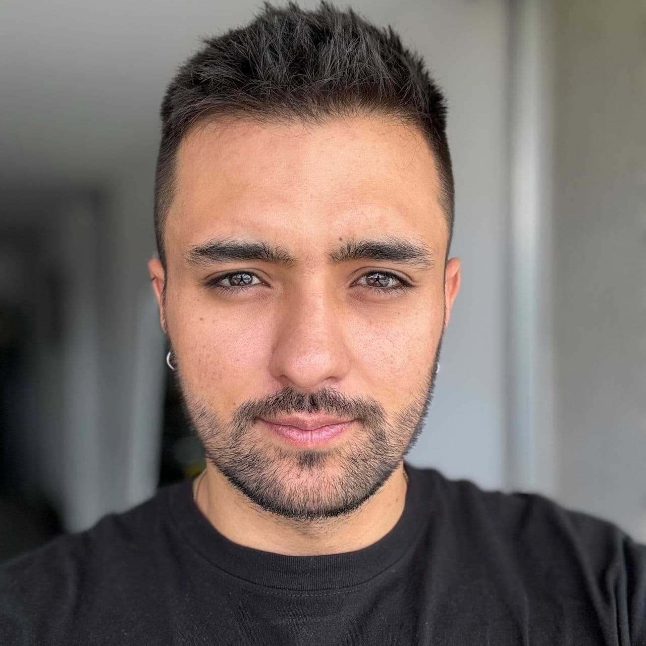 Eduardo Oliveros