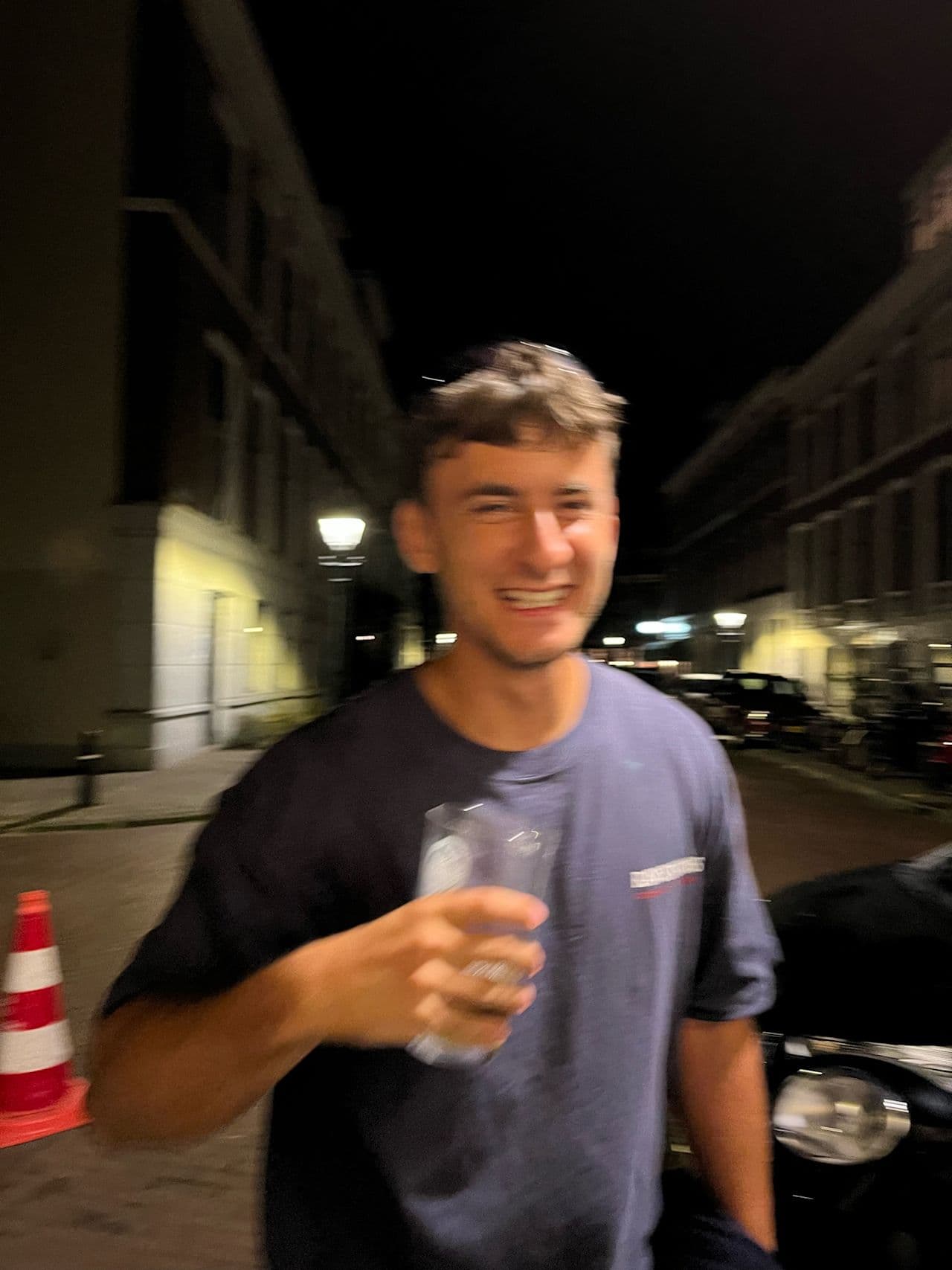 Anton R R