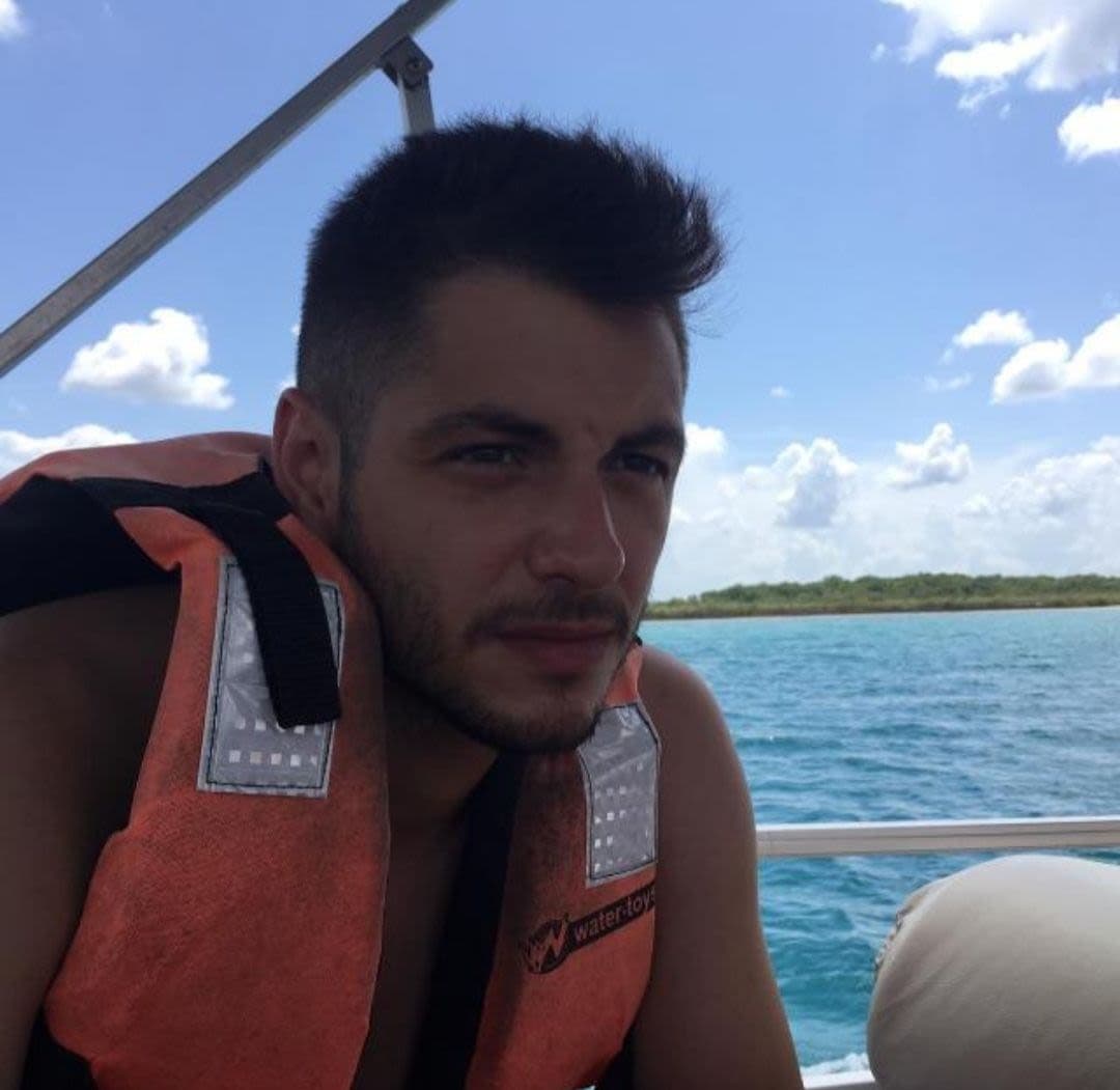 Alex Fernández