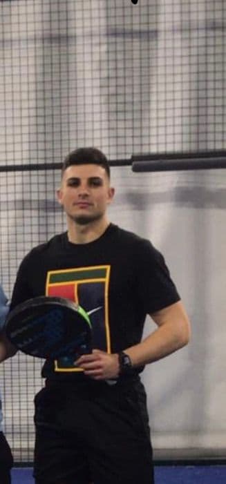 Adrián González