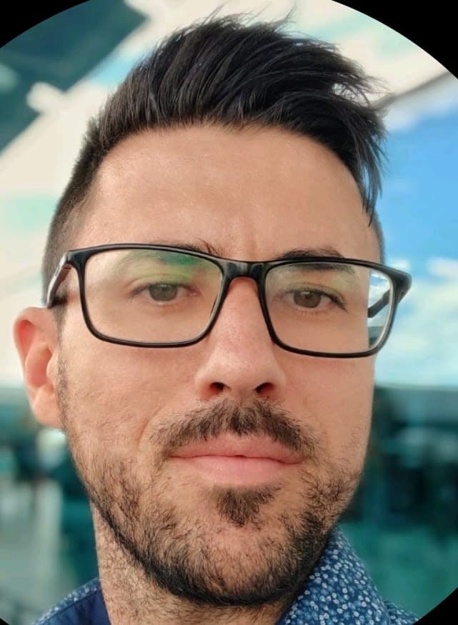 Carlos González Contreras