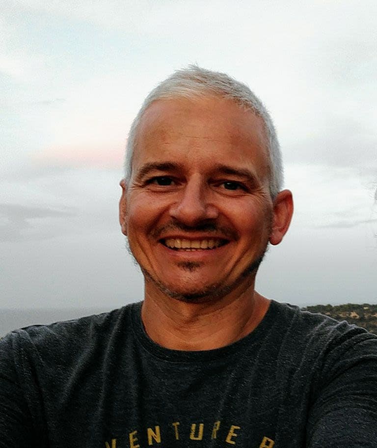 Tomas