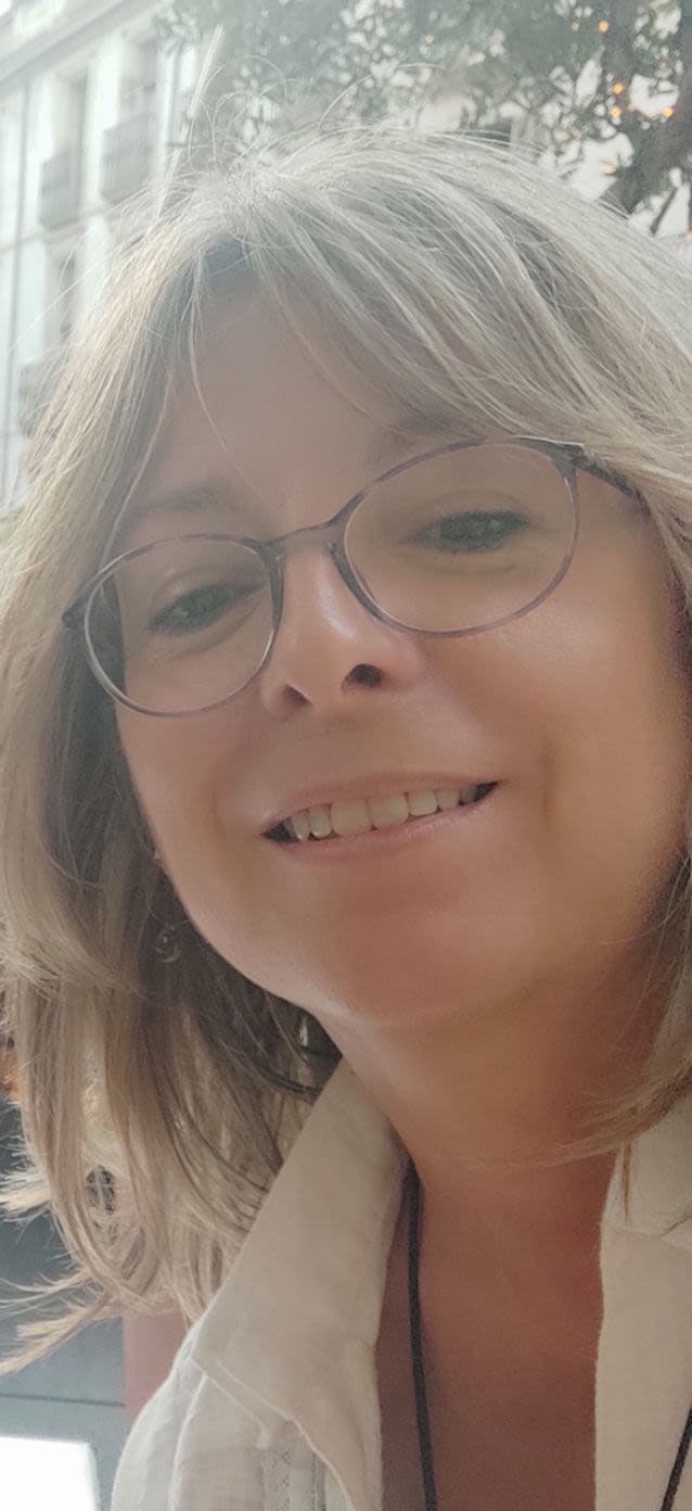 Tere Esteire