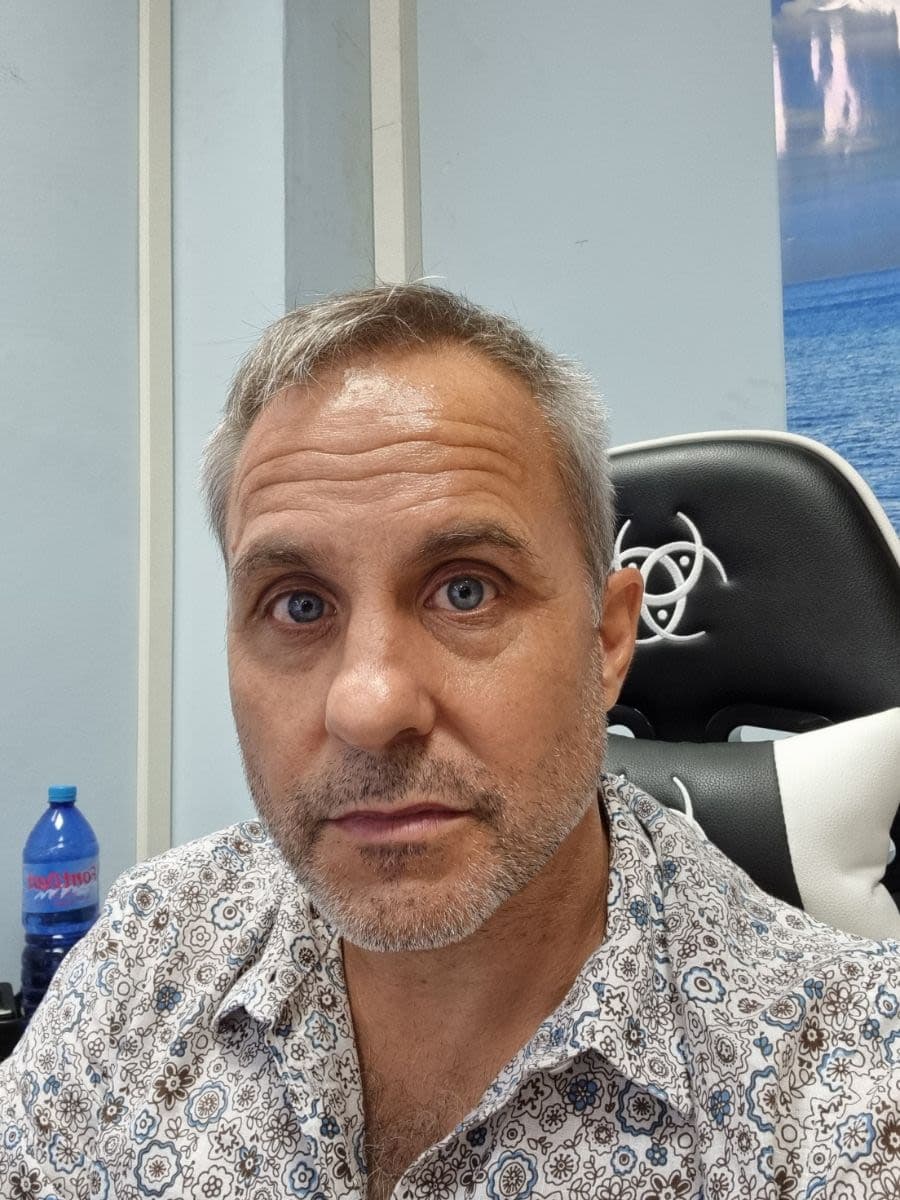 Albert Fernandez Reyes