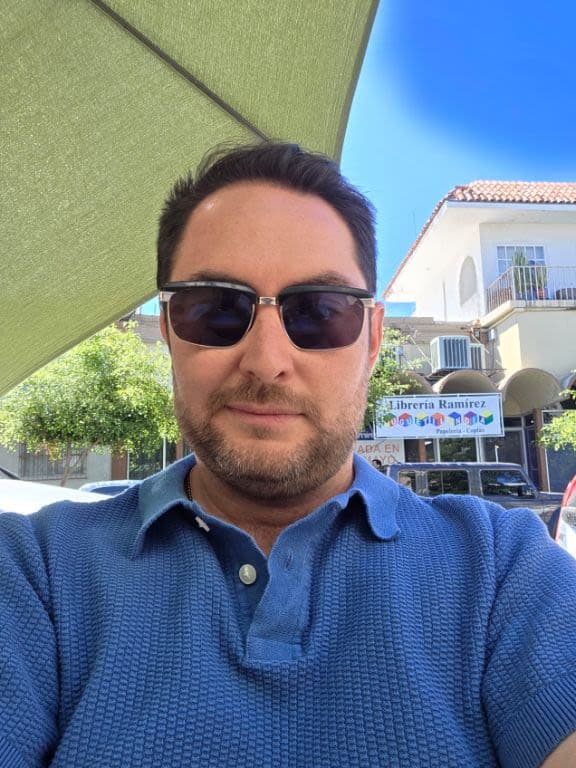 Héctor Aramburo 