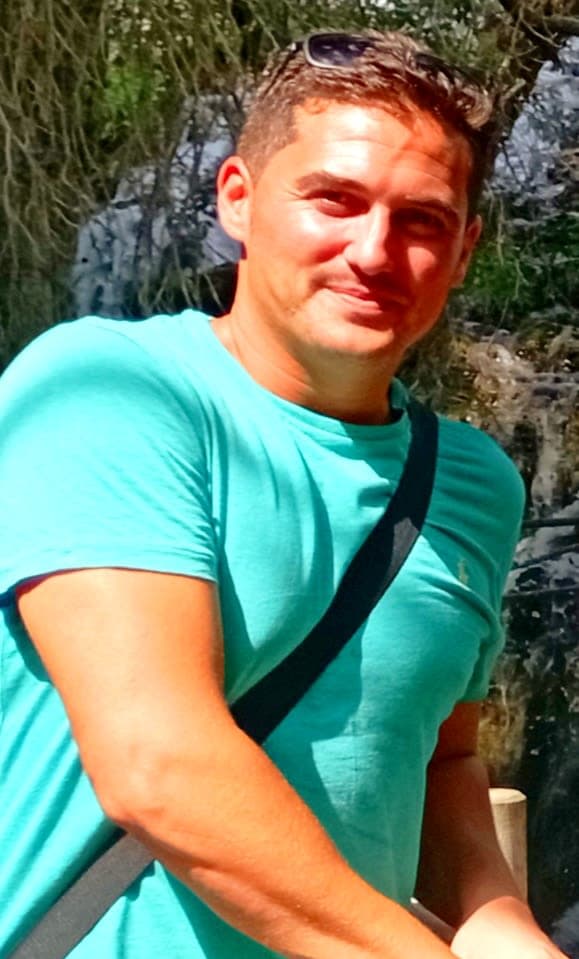 Borja Navarro Corthay 