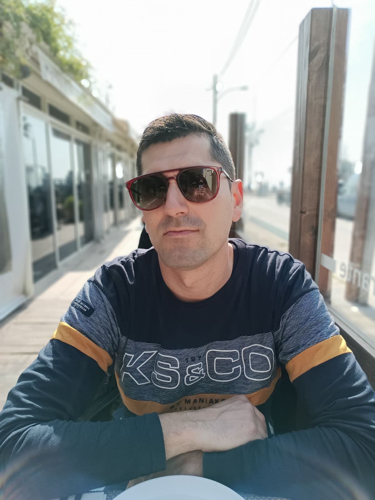 Ruben Izara