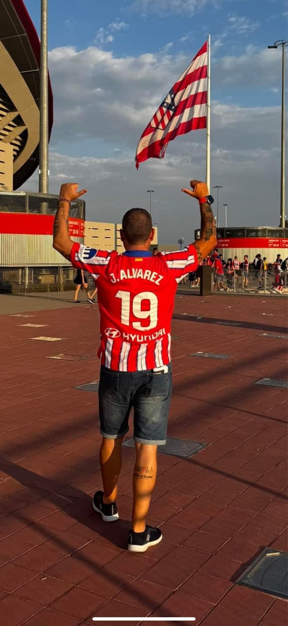 Carlos Ayllón