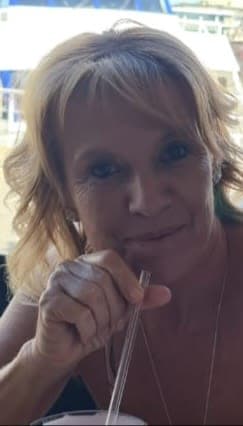 Christa Deacon 