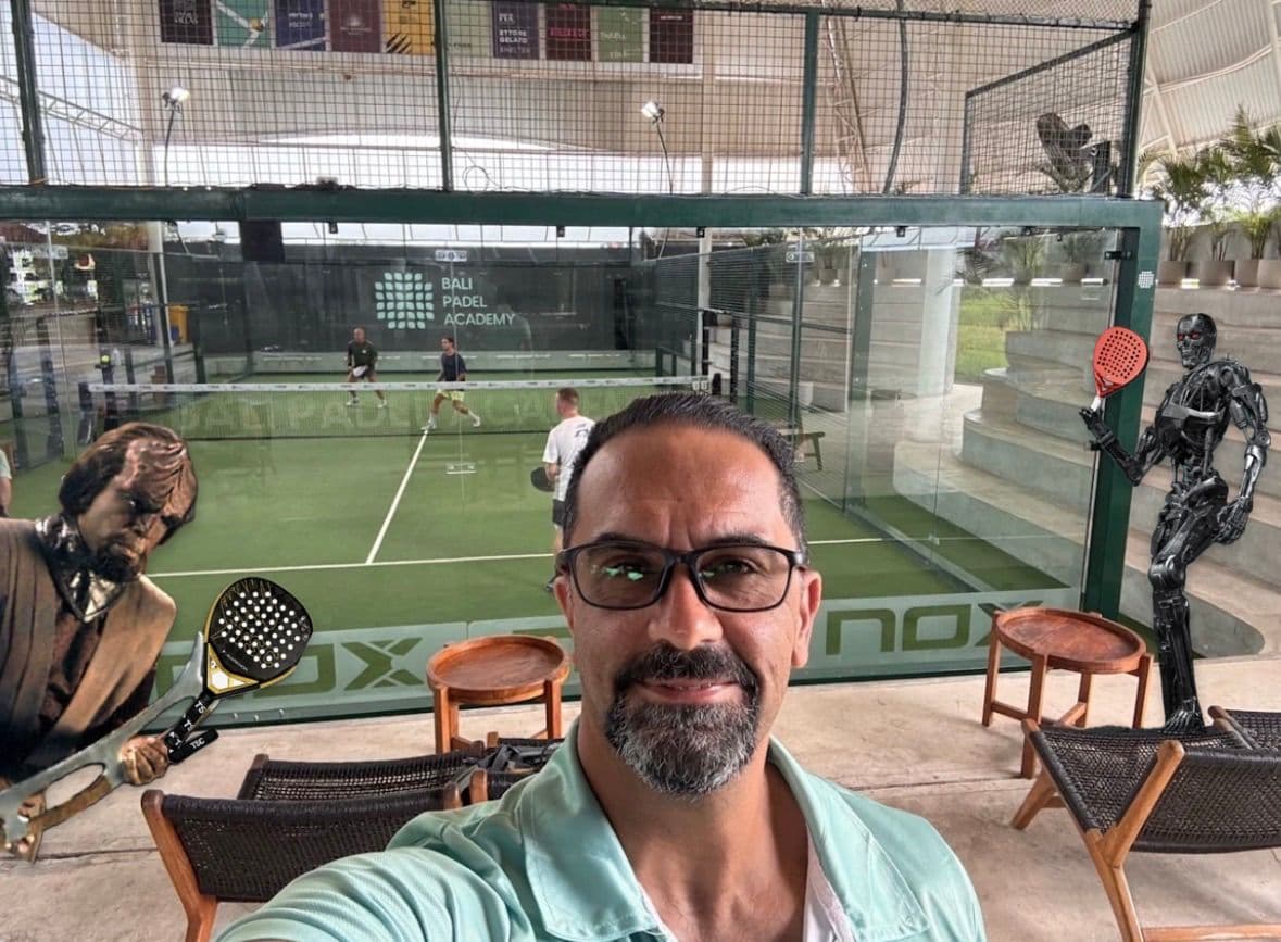 Arash Razzaghi
