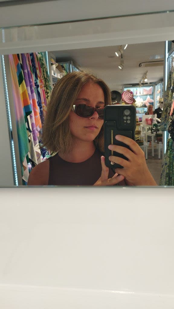 Laura Fernández