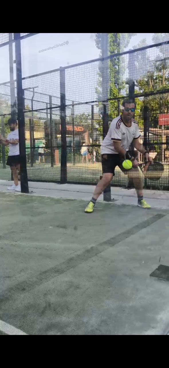 Carlos