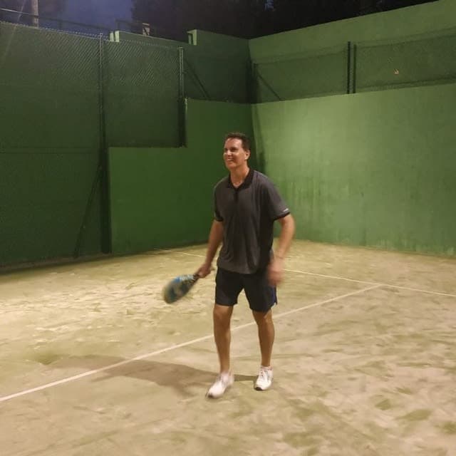 Óscar López
