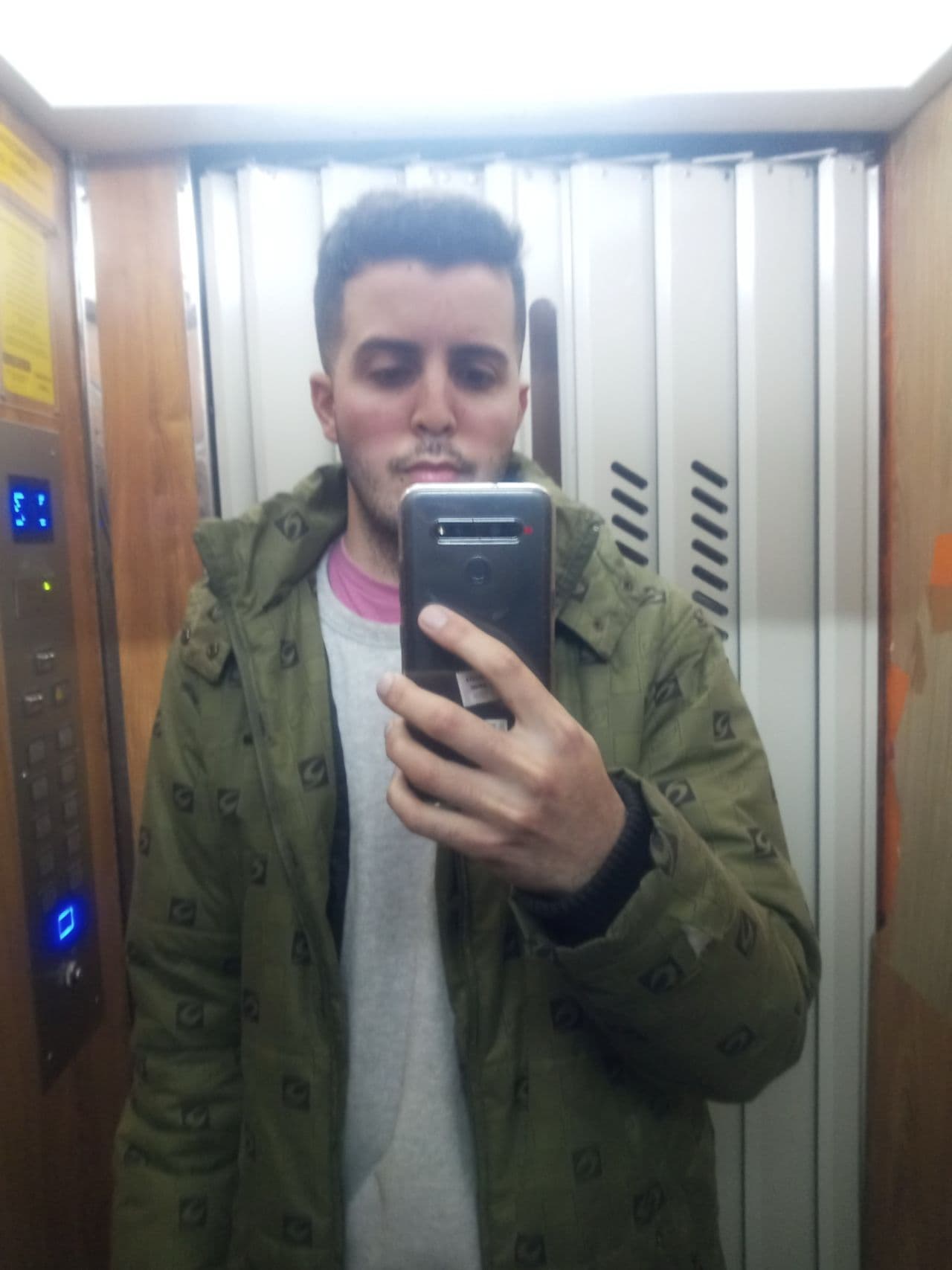  Emir Mumare