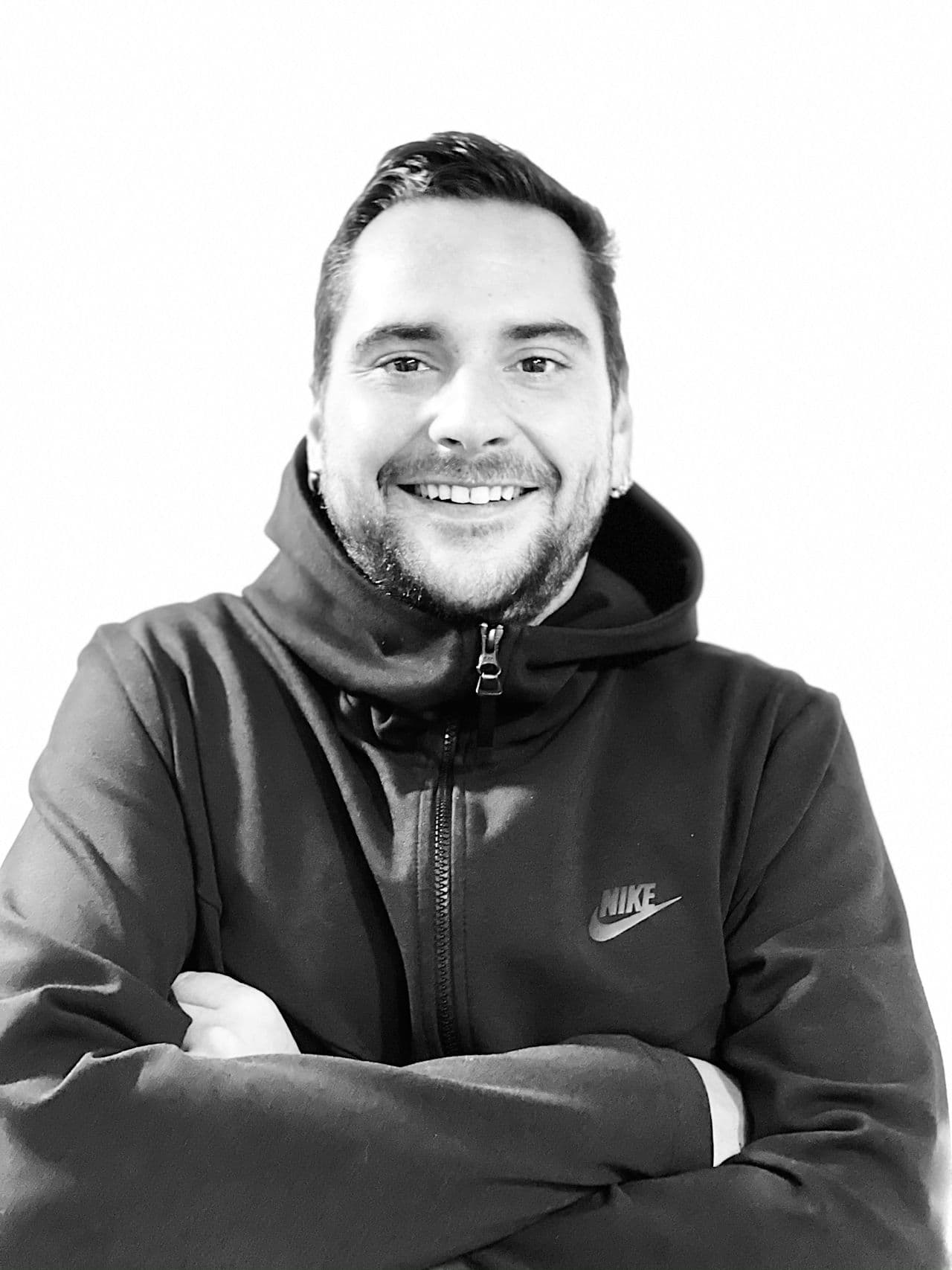 Gus Mendia