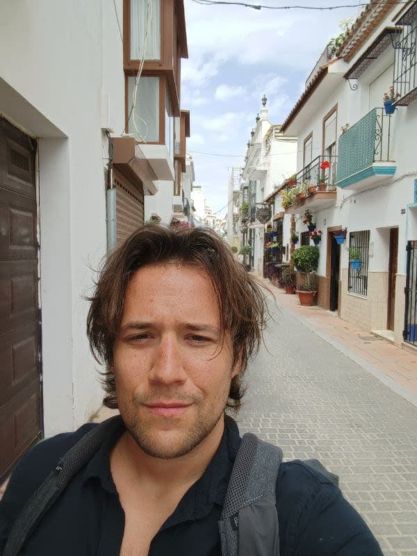 Mikolaj W