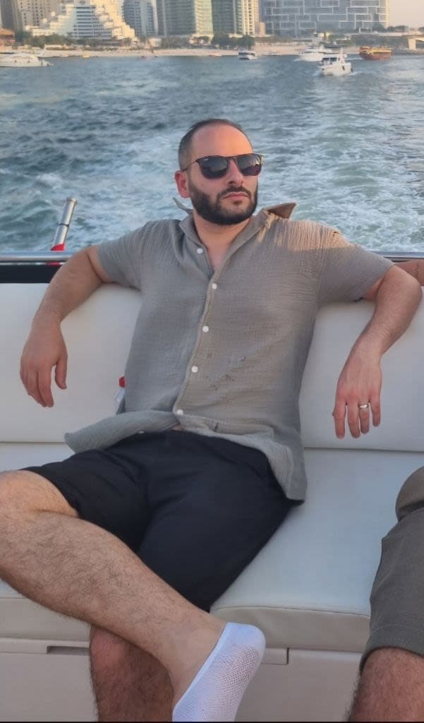 Ali