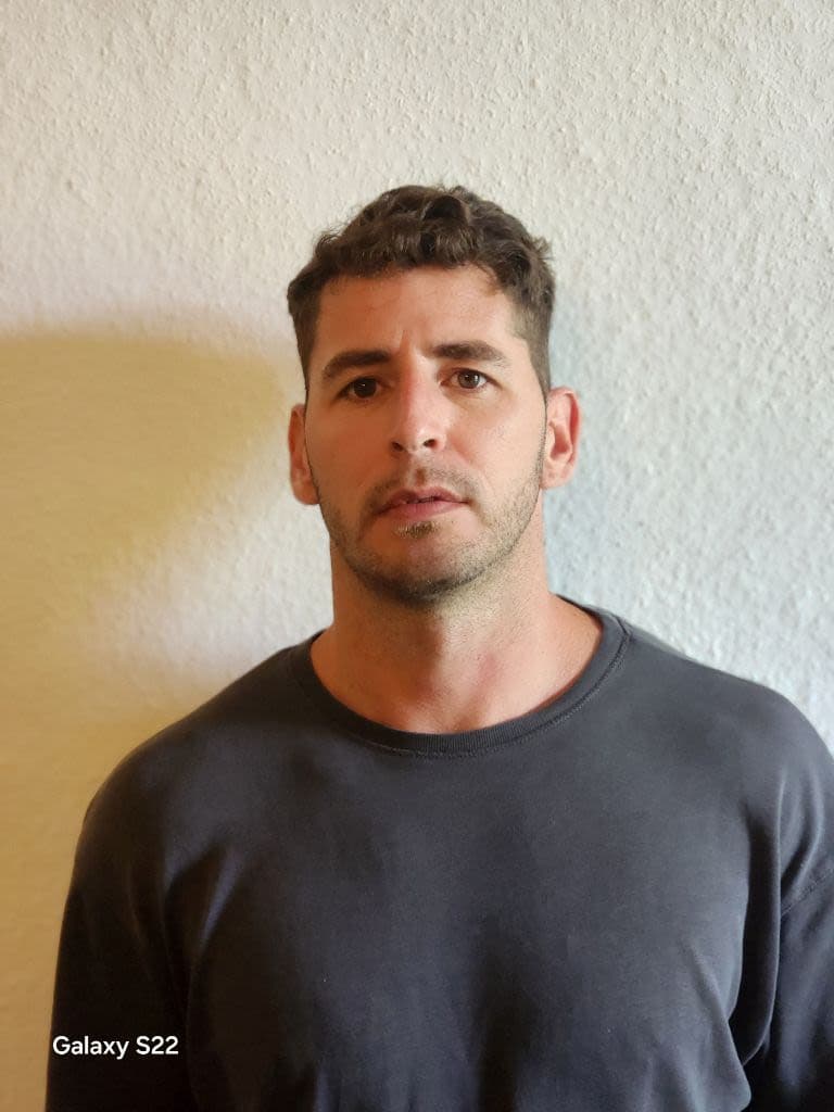 Eze Zavadski 