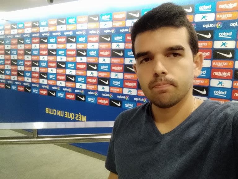 Ernesto González B