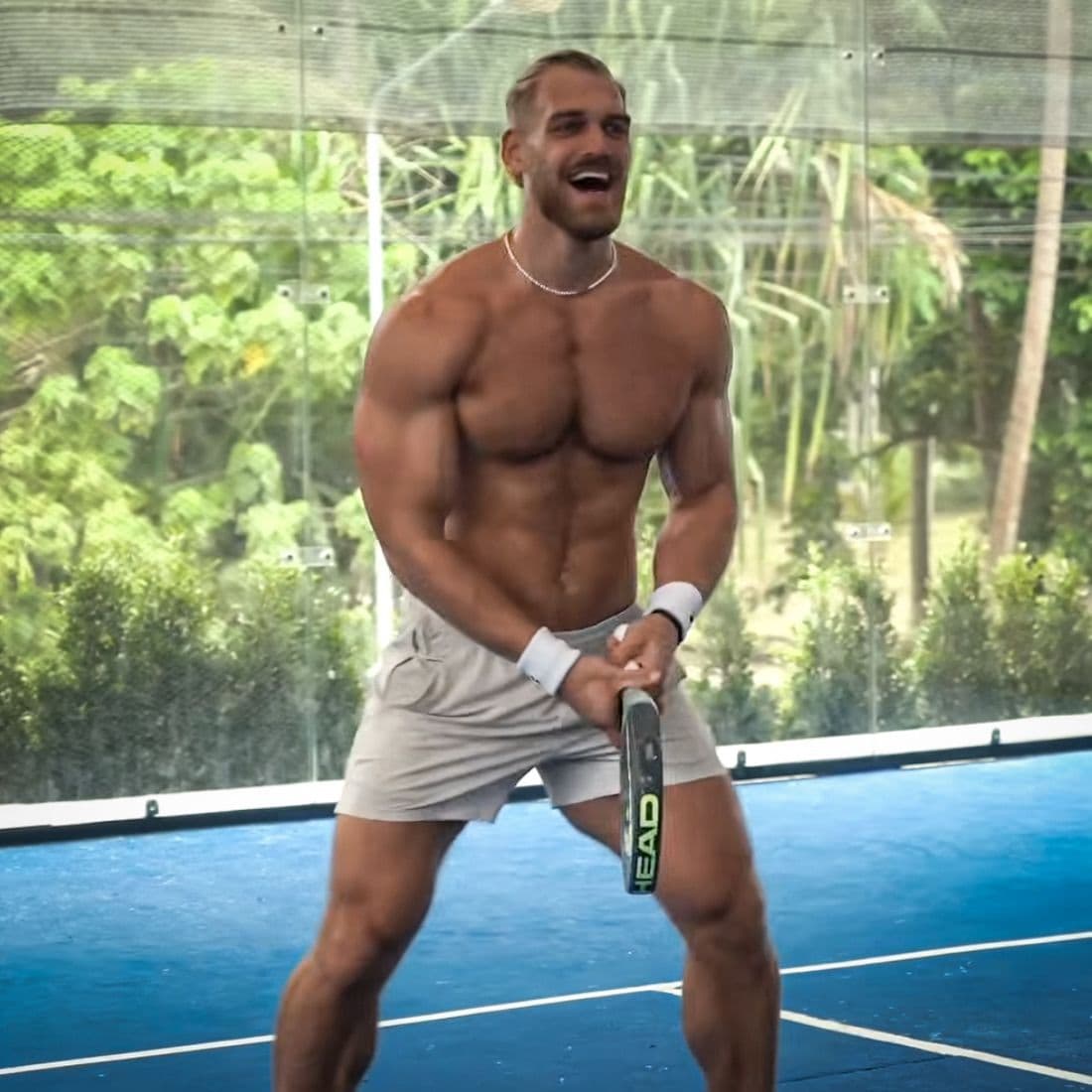 Mischa Valentino