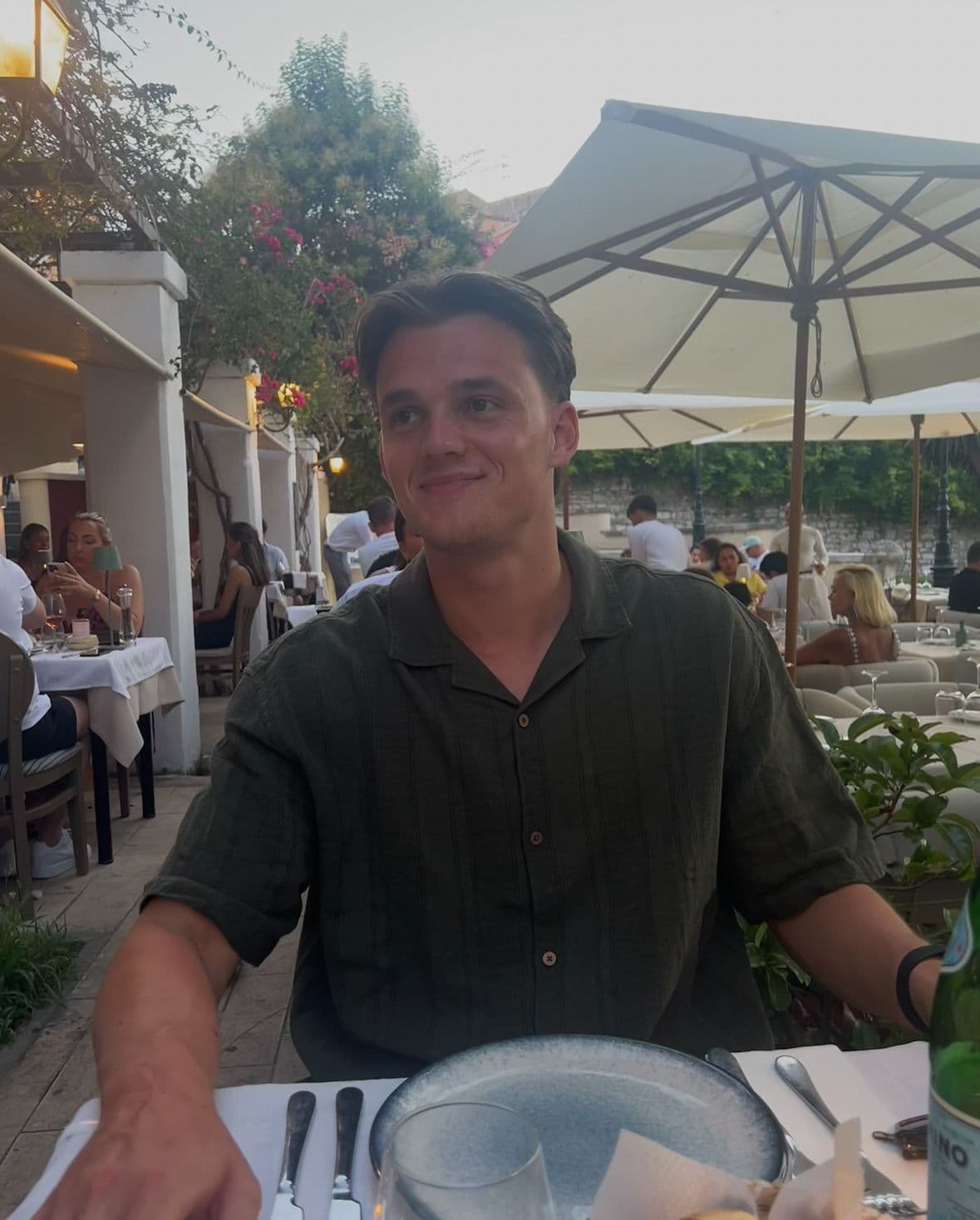 jesse v Uitert